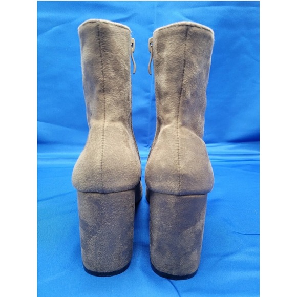 Lulus Women's Faux Suede Taupe High Heel Ankle Boots Size 6 - Picture 4 of 10